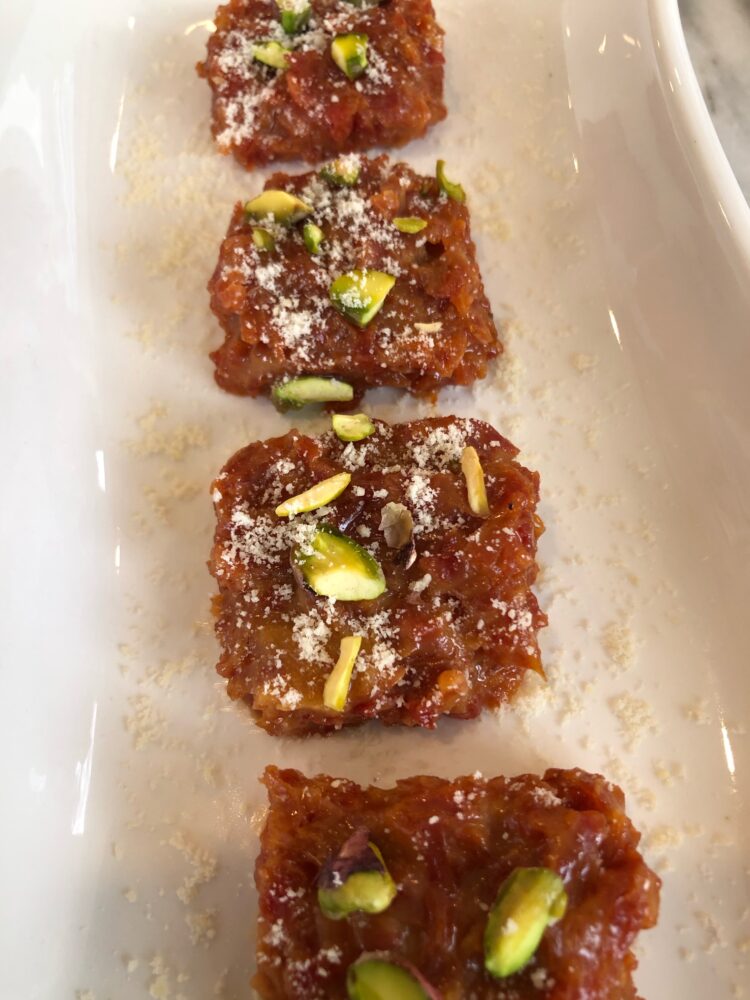 Gajrela (Kajar ka Halwa or Carrot Pudding)